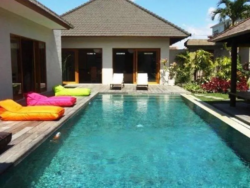 Hotel Villa Iskandar Kuta